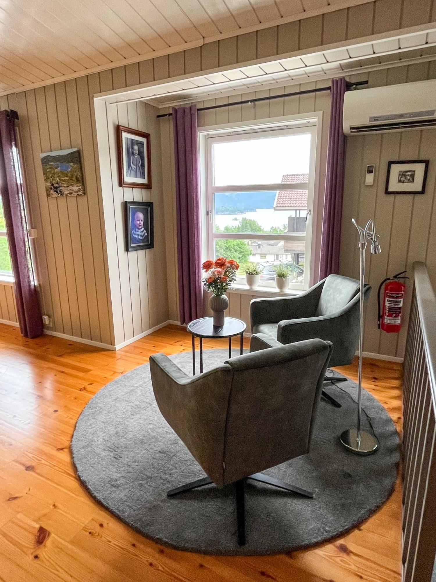 Leilighet Med Flott Uteplass Ulefoss Esterno foto